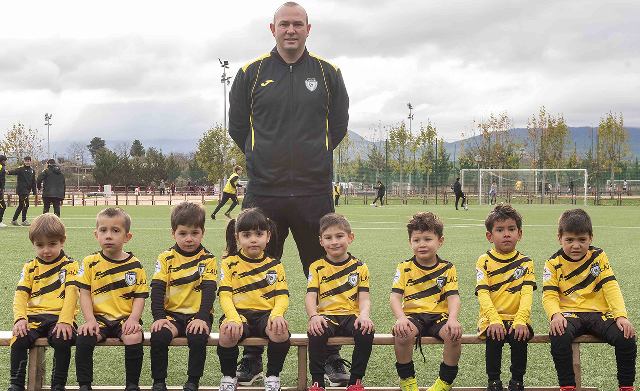 ESCUELA 2019-10 PAULA MONTAL